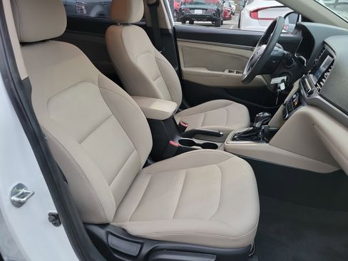 Used 2018 Hyundai Elantra SEL image 19