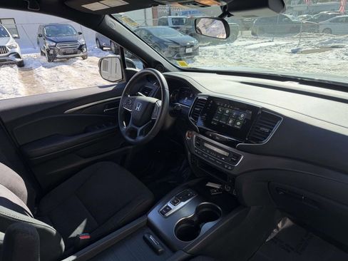 Used 2022 Honda Pilot Sport image 14