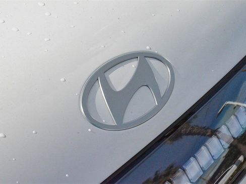 Certified 2026 Hyundai Ioniq 9 Calligraphy image 12