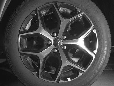 Used 2025 Jeep Compass Limited image 14