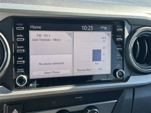 Used 2020 Toyota Tacoma SR5 image 30