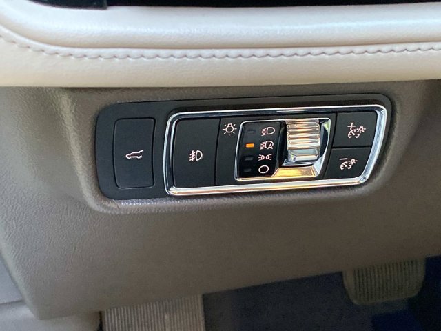 Certified 2021 Lincoln Aviator Reserve w/ Equipment Group 201A AWD/4WD image 16