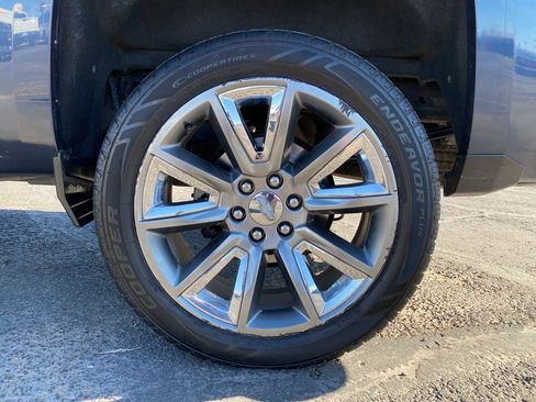 Used 2018 Chevrolet Silverado 1500 LTZ Z71 w/ Centennial Edition image 27