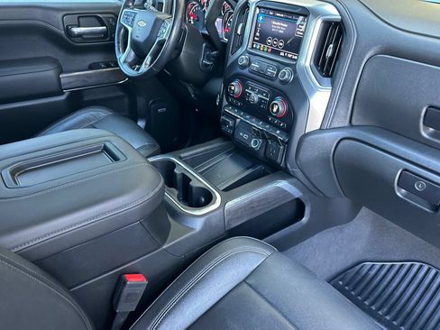 Used 2019 Chevrolet Silverado 1500 LTZ w/ LTZ Plus Package AWD/4WD image 15