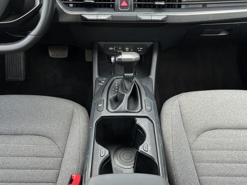 Used 2025 Kia K4 EX FWD image 23