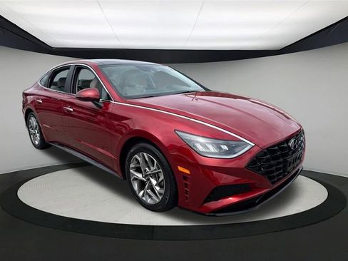 Certified 2023 Hyundai Sonata SEL w/ Convenience Package image 2