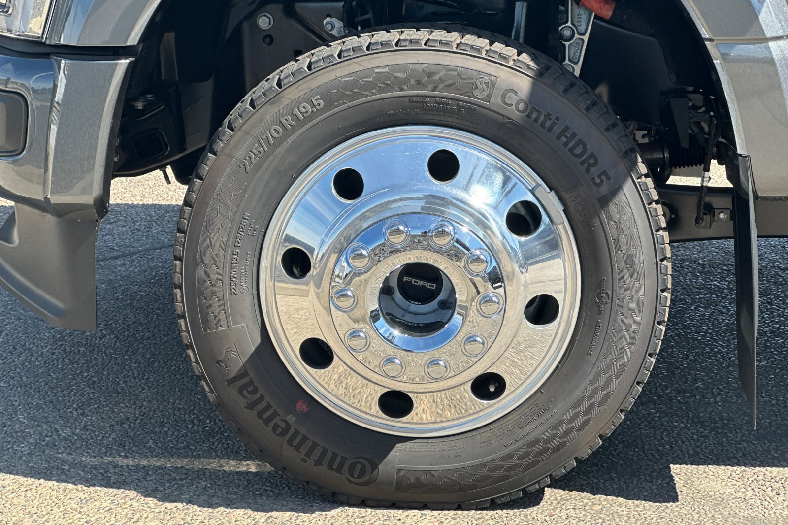 New 2026 Ford F450 Platinum AWD/4WD image 25