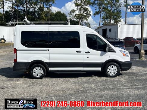 Used 2019 Ford Transit 150 XLT image 6