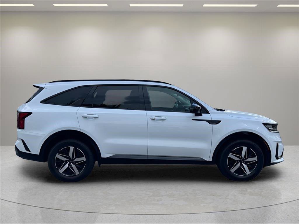 Used 2023 Kia Sorento S FWD image 6