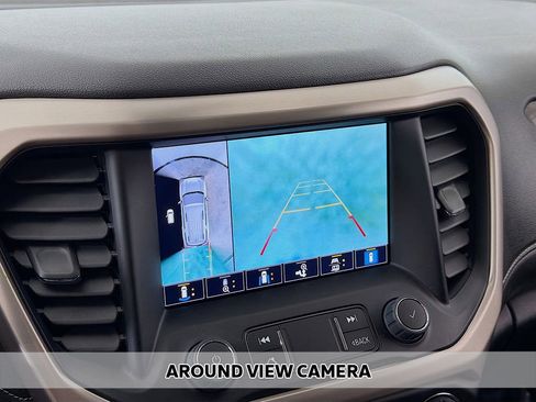 Used 2023 GMC Acadia Denali w/ Denali Ultimate Package image 8