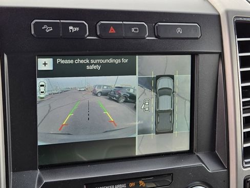 Used 2018 Ford F150 Platinum w/ Equipment Group 701A Luxury image 20