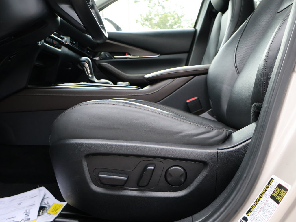 Used 2024 MAZDA CX-30 AWD 2.5 S w/ Premium Package image 32