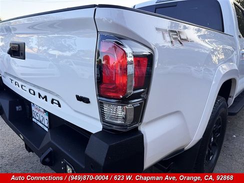 Used 2022 Toyota Tacoma SR5 RWD image 36