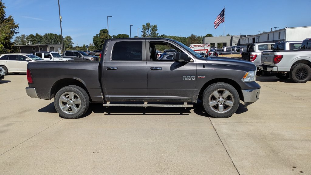 Used 2015 RAM 1500 Big Horn AWD/4WD image 2