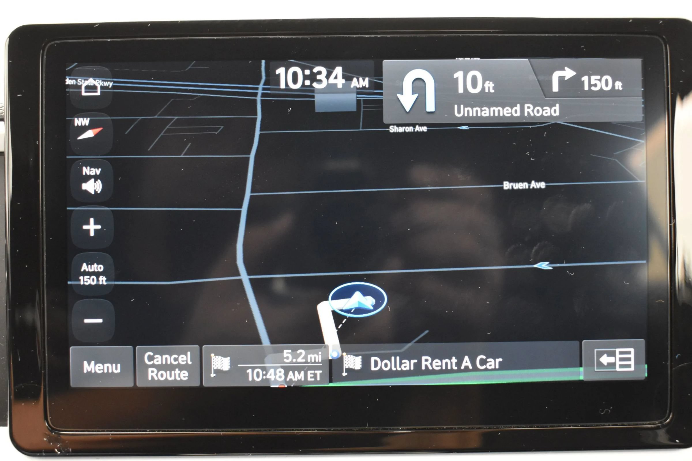 Used 2025 Hyundai Venue Limited FWD image 30