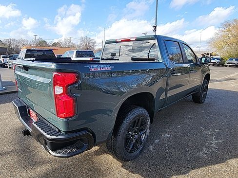 New 2026 Chevrolet Silverado 1500 LT Trail Boss image 9