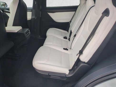 Used 2018 Tesla Model X P100D image 18