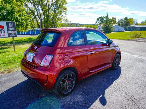Used 2013 FIAT 500 Turbo w/ Comfort/Convenience Group image 3