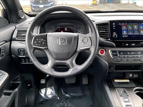 Used 2023 Honda Passport TrailSport image 5
