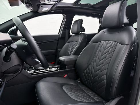Certified 2025 Kia Sportage X-Pro Prestige AWD/4WD image 22