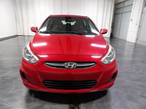 Used 2015 Hyundai Accent GS FWD image 2