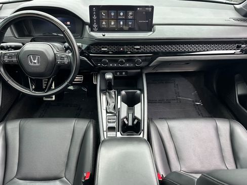 Used 2023 Honda Accord Sport image 12