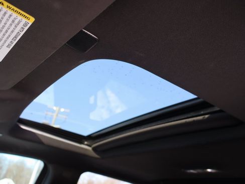 Used 2022 Chevrolet Silverado 1500 High Country image 33