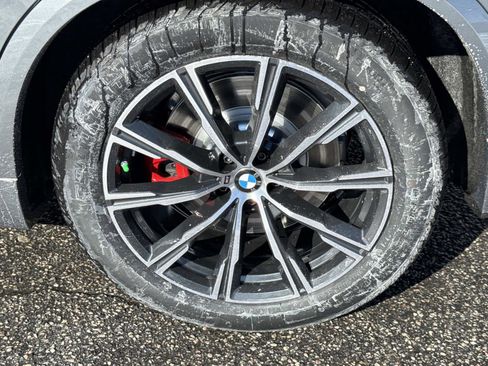 New 2026 BMW X5 xDrive50e w/ Executive Package image 12