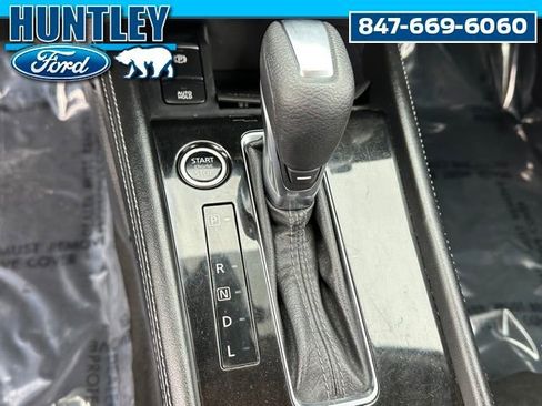 Used 2021 Nissan Kicks SV image 21