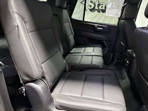Used 2025 Chevrolet Tahoe LT AWD/4WD image 14