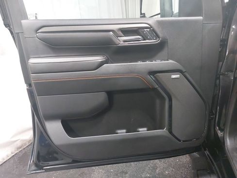 Used 2024 GMC Sierra 3500 AT4 w/ AT4 Premium Plus Package image 28