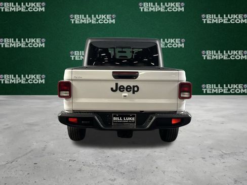 Used 2021 Jeep Gladiator Sport image 9