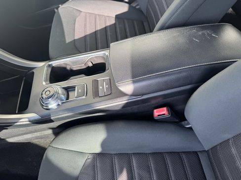 Certified 2020 Ford Fusion SE image 17