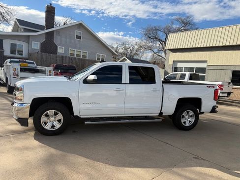 Used 2018 Chevrolet Silverado 1500 LT w/ All Star Edition image 23