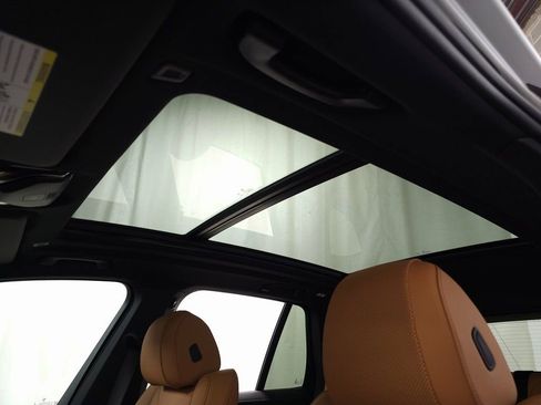 Used 2026 BMW X5 xDrive40i w/ Premium Package image 14