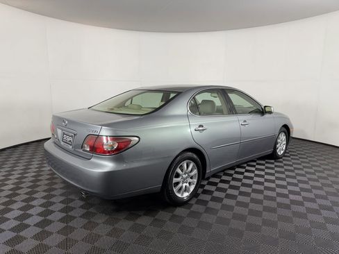 Used 2004 Lexus ES 330 image 6