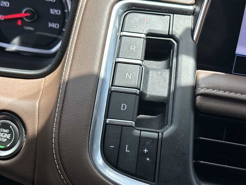 Used 2021 Chevrolet Tahoe High Country RWD image 23