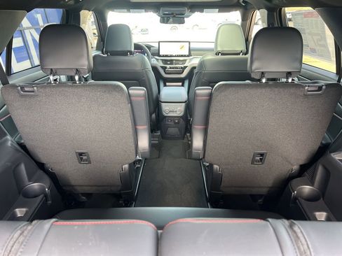 New 2026 Ford Explorer ST image 10