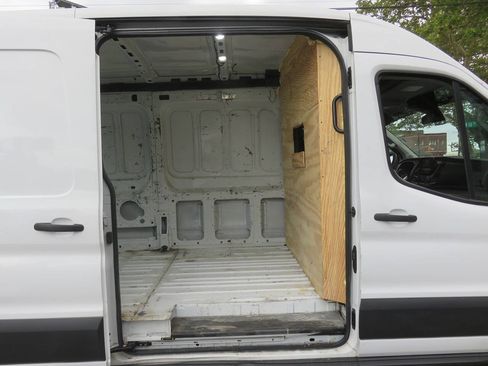 Used 2020 Ford Transit 250 Medium Roof RWD image 12