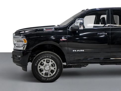 Used 2024 RAM 2500 Laramie w/ Safety Group AWD/4WD image 10