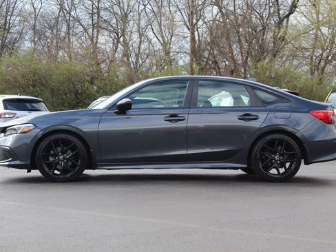 Used 2024 Honda Civic Sport image 5