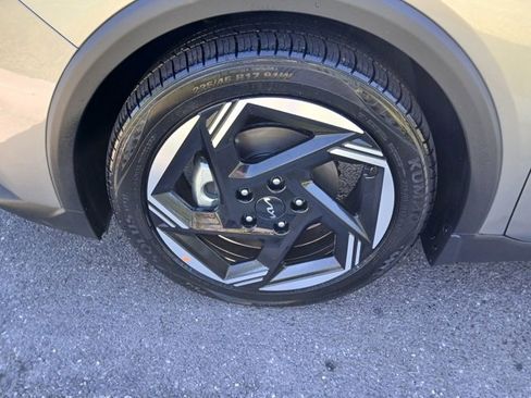 New 2025 Kia K4 EX image 42