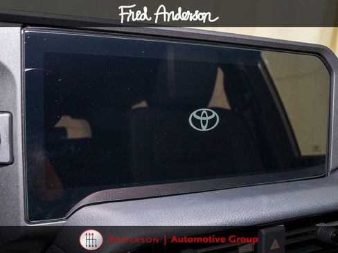 Certified 2025 Toyota Land Cruiser w/ Premium Package AWD/4WD image 17