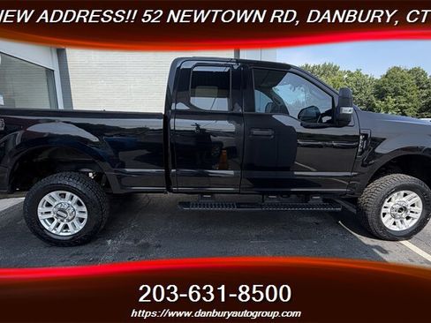 Used 2017 Ford F250 XLT w/ XLT Value Package AWD/4WD image 6