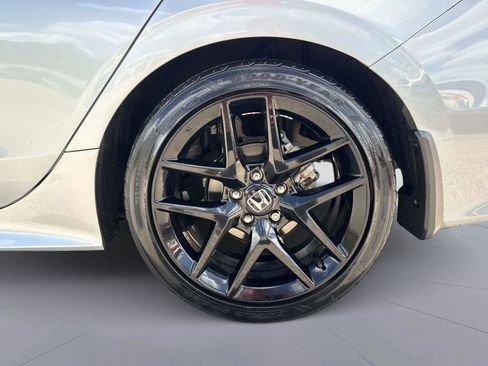 Certified 2024 Honda Civic Sport image 11