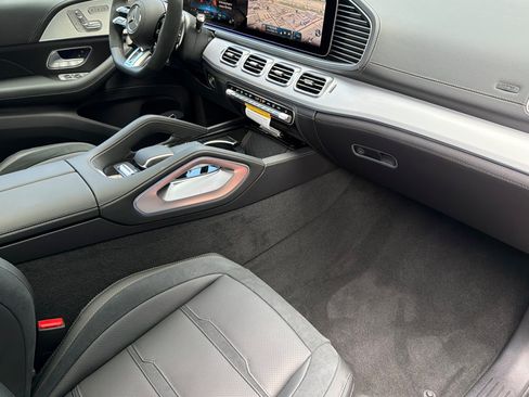 New 2026 Mercedes-Benz GLE 53 AMG 4MATIC Coupe image 16
