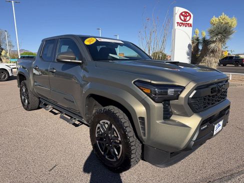 Certified 2025 Toyota Tacoma TRD Sport image 8