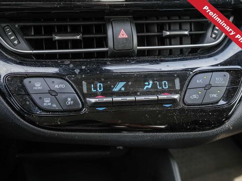 Used 2020 Toyota C-HR LE FWD image 21