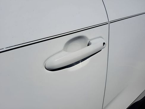 Certified 2023 Toyota RAV4 XLE w/ Convenience Package image 4