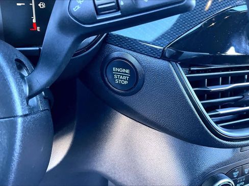 Used 2025 Ford Escape ST-Line image 33